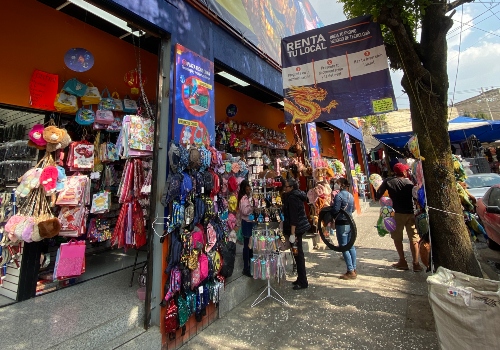 locación de plaza surticentro